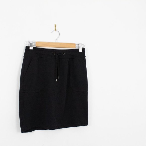 *Joe Fresh Black Active Skirt - Picture 3 of 5